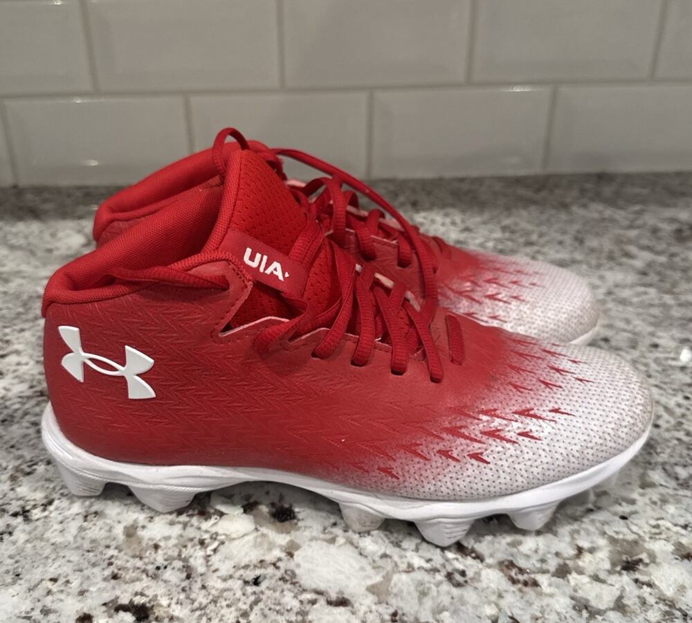 Under Armour Spotlight Franchise RM 4.0 Football Cleats 6.5 3027293-600